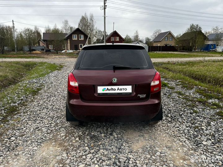 Skoda Fabia 1.2 МТ, 2010, 245 253 км