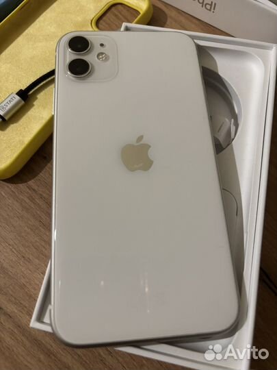 iPhone 11, 128 ГБ