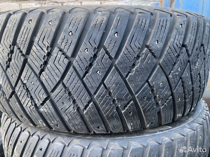 Goodyear Ultragrip Ice Arctic 235/55 R17