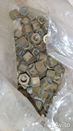 Гайки латунные советские под 19 ключ