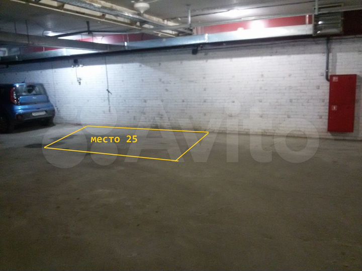 Машиноместо, 18 м²