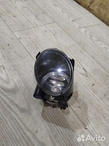 Фара противотуманная правая Volvo xc70