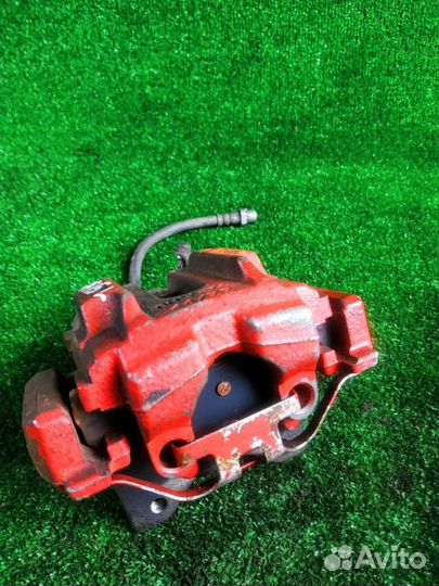 Суппорт тормозной задний левый Bmw 335I E90 N55