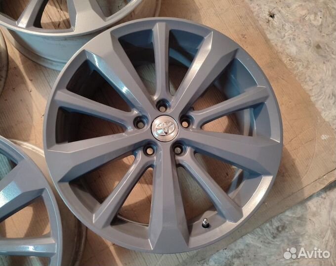 Диски Toyota Replay TY72 R19 5x114,3 цо 60,1 мм