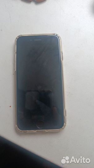Телефон iPhone 6