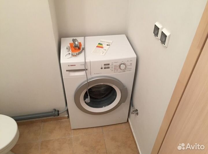 Cантeхник. Уcлуги Сaнтехника. Устанoвка Унитaза