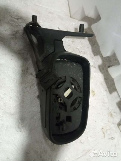 Volkswagen Sharan 2004 год зеркало правое заднего