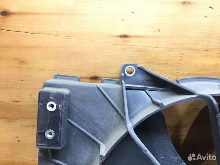 Диффузор радиатора Mazda Demio DY3W zjve 2005