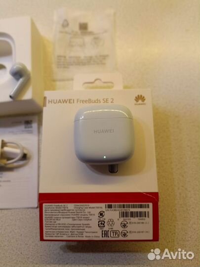 Беспроводные наушники huawei freebuds