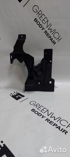 Локер (подкрылок) передний правый Volvo XC90