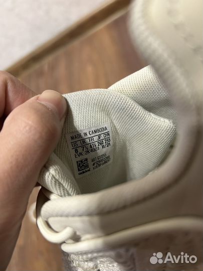 Кроссовки adidas ozelia. Оригинальные