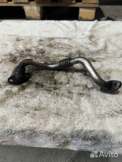 RF7J14260 Трубка картерных газов Mazda (черновик)