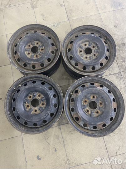 Штампованные диски toyota r15