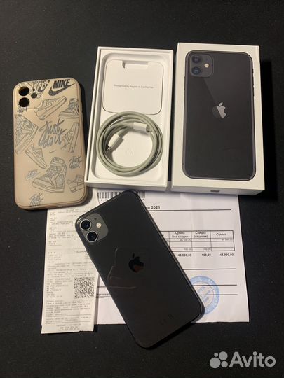 iPhone 11, 64 ГБ
