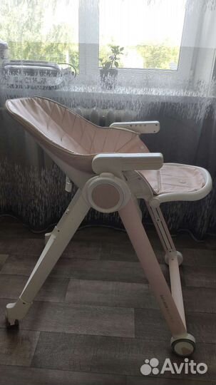 Стульчик для кормления happy baby