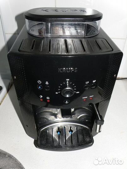 Кофемашина Krups Essential EA81087