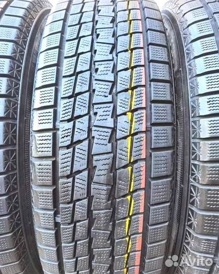 Goodyear Ice Navi SUV 205/65 R16 98V