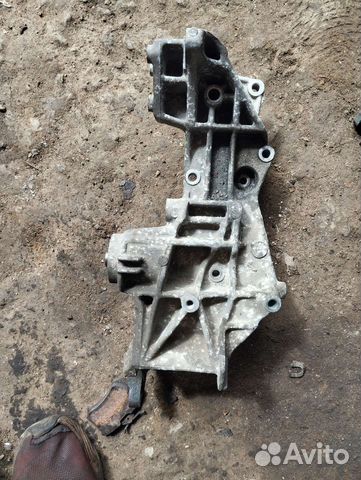 Кронштейн гур и вискомуфты Audi A4 b5