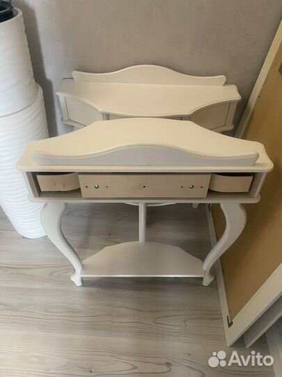 Туалетный столик консоль 1 шт