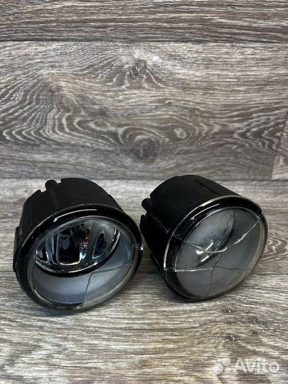 Фары противотуманные Nissan-Infiniti, Valeo