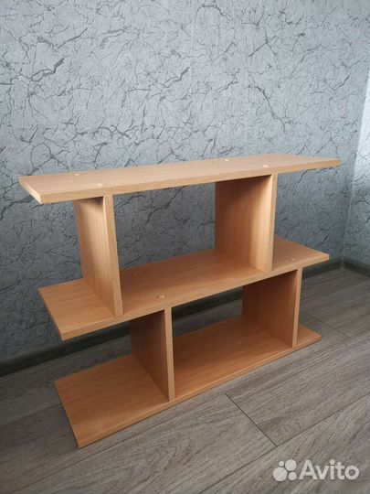 Полка настенная навесная