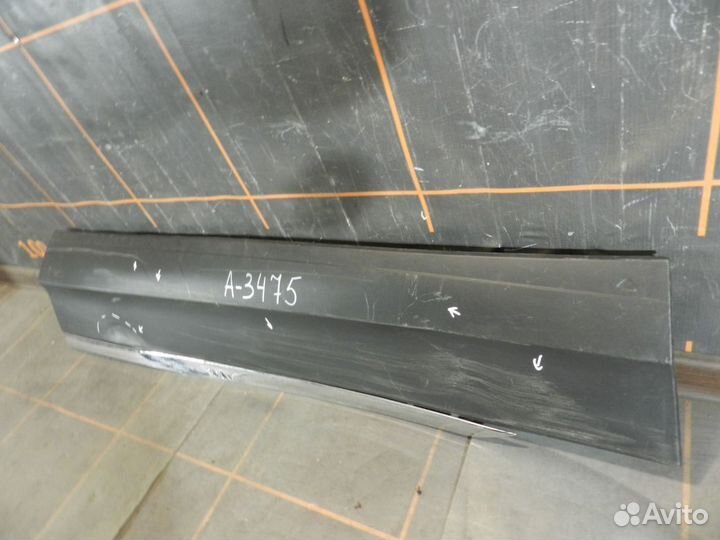 Накладка двери передней левой-Volkswagen Tiguan 2