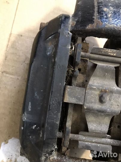 Суппорт тормозной передний Mercedes W163 (5202)