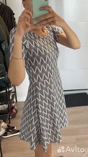 Платье женское 42 44