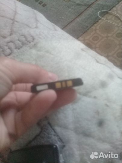 Подаю телефон sony ericsson