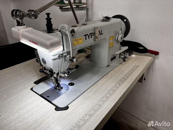 Швейная машинка typical gs0303