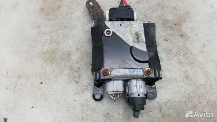 Блок управления (разное) Lexus IS F/IS200d/IS220d