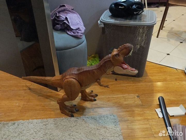 Тиранозавр Рекс большой Jurassic World mattel