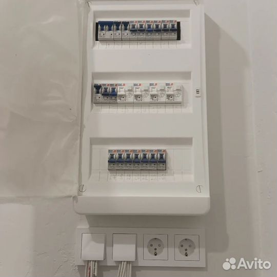 Услуги электрика замена электропроводки