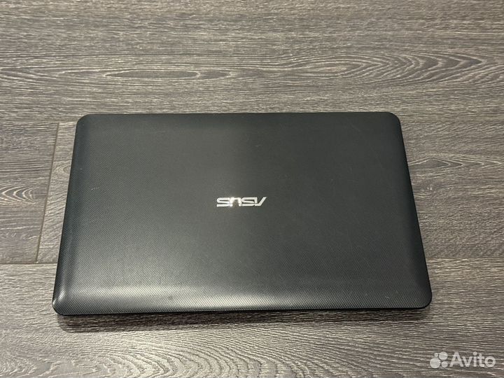 Ноутбук asus X554L