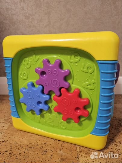 Развивающие игрушки для малышей