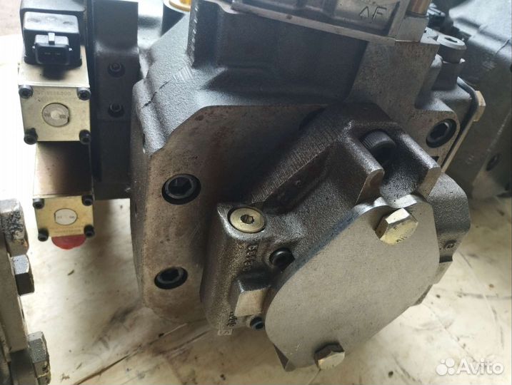 Гидронасос Linde HPV75-02