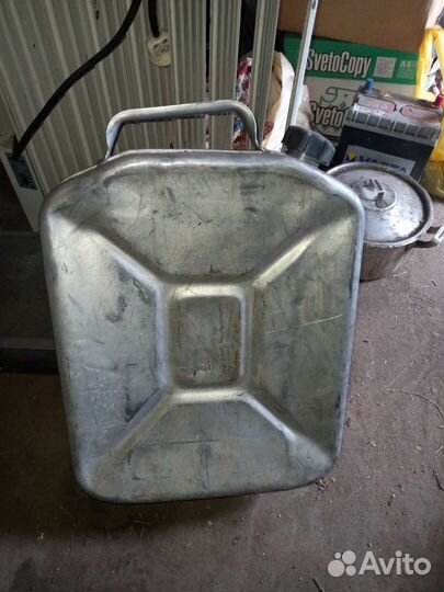 Канистра алюминиевая