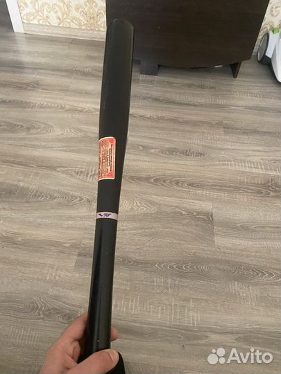 Бейсбольная бита