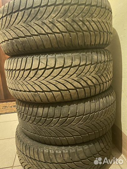 Goodyear UltraGrip 2 215/55 R16 97T