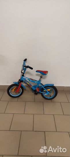 Велосипед детский (колëса 12 дюймов)