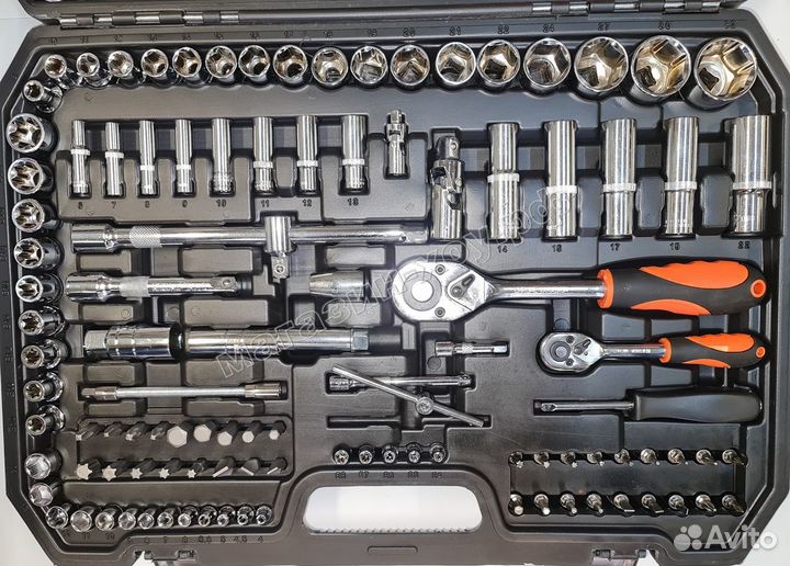 Набор инструментов, ключей в чемодане 142 шт