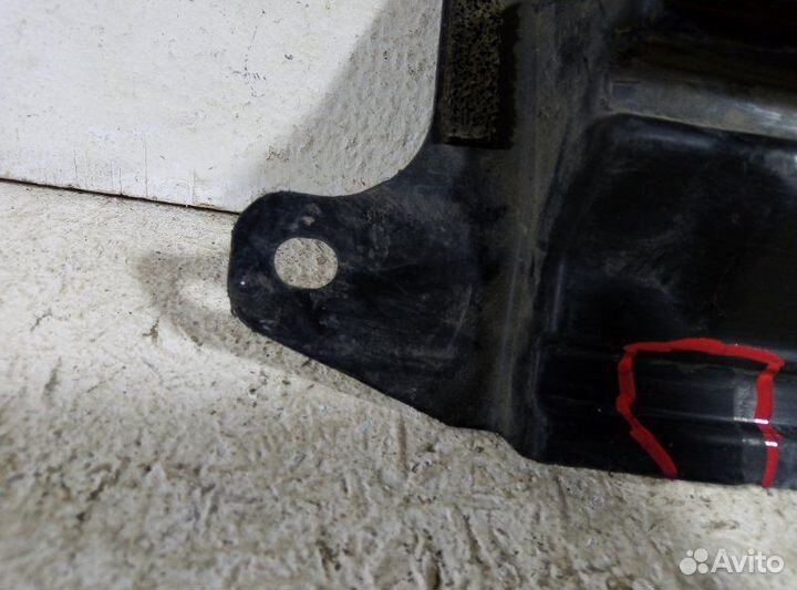 Воздуховод радиатора Nissan Juke