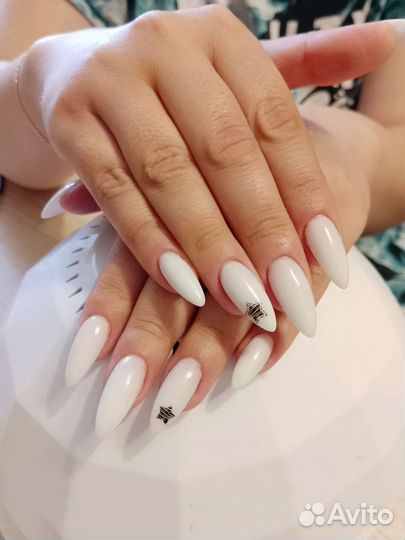 Маникюр