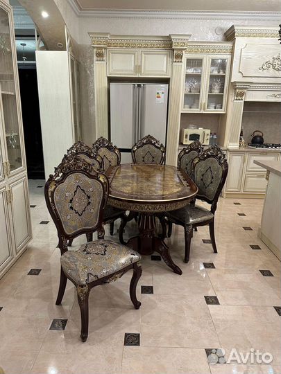 Столы и стулья.Оплата при получении