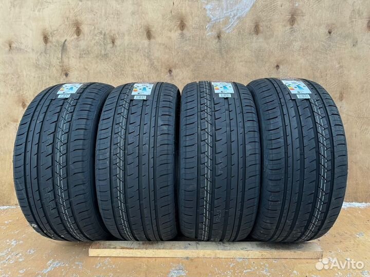 Arivo Ultra ARZ4 235/40 R18 и 265/35 R18 97W