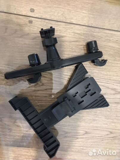 Крепеж для iPad в автомобиль новый