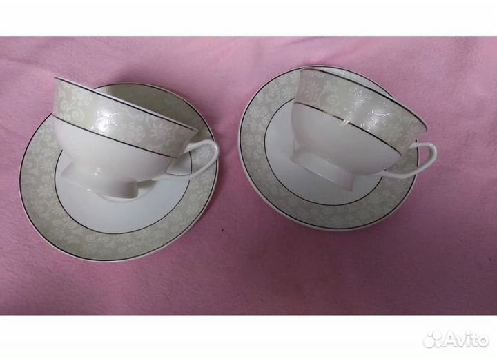 Набор столовой посуды новый