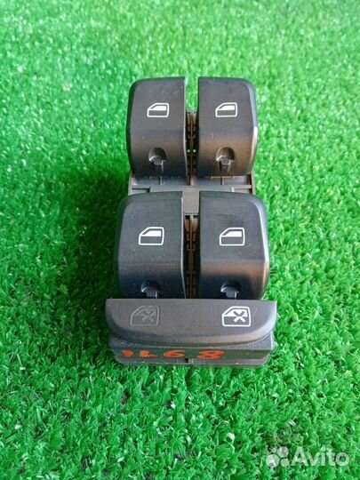 Блок управления стеклоподъемниками Audi A5 8T cdnc