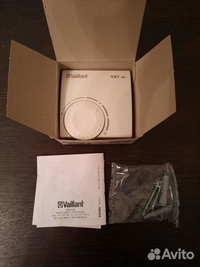 Комнатный регулятор Vaillant VRT 40 300662