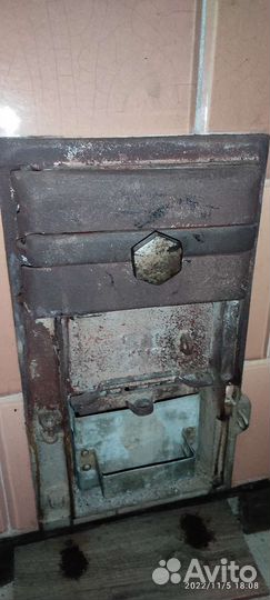 Печь-плита отопительная, кафельная, Германия, б.у